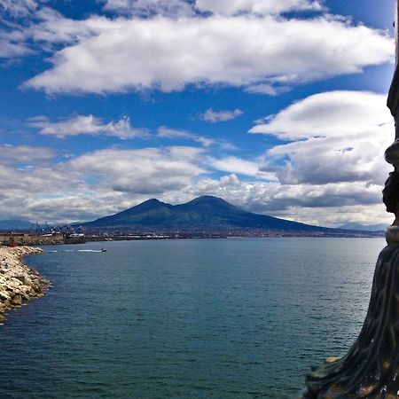 Monolocale Nel Cuore Di Napoli Apartment Room photo